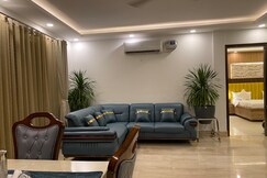 Gulmohar Residency | Rooms & Wi-Fi - Near Hero Honda Chowk