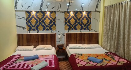 Easy Relax Hotel Yashoda International Room Type - 4 Bed AC