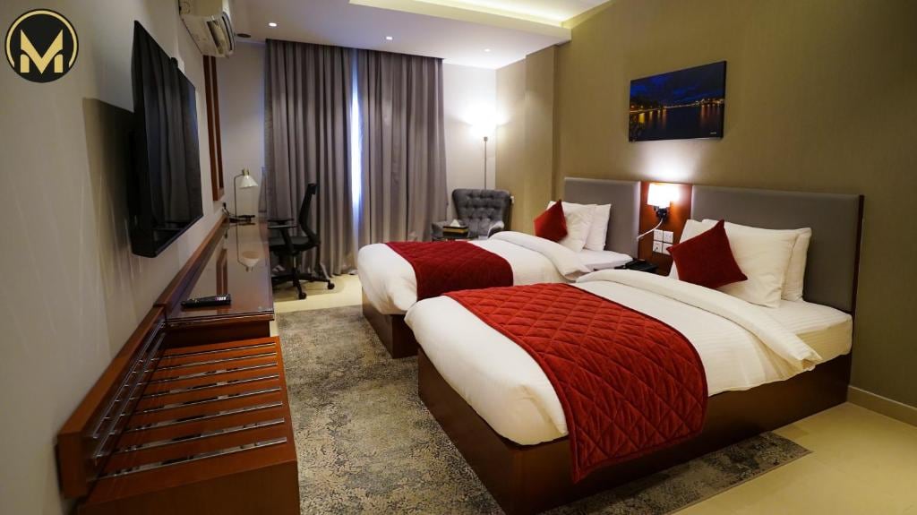 Muscat Express Hotel - Tap to explore photos