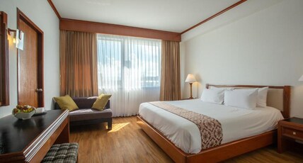 Centara Life Hotel Mae Sot Room Type - Deluxe King