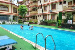 1BHK- pool view Apartment - 2mins Candolim Beach