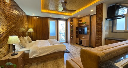 Chalet De Nature | Rooftop Sitting x WIFI Room Type - Historic,Mountain view