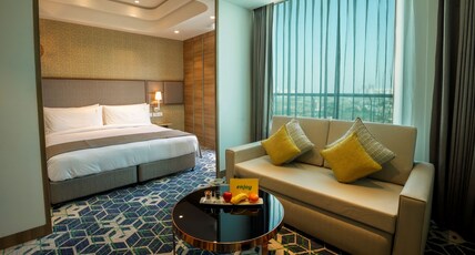 Holiday Inn Gurugram Sector 90 By IHG Room Type - 1 Bedroom Suite Kitchenette Balcony