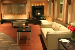 Best Western Plus Snowcap Lodge