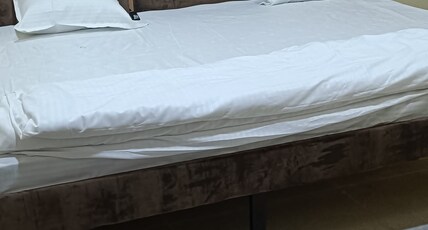 HOTEL SHIVALAY PALACE Room Type - Deluxe Room