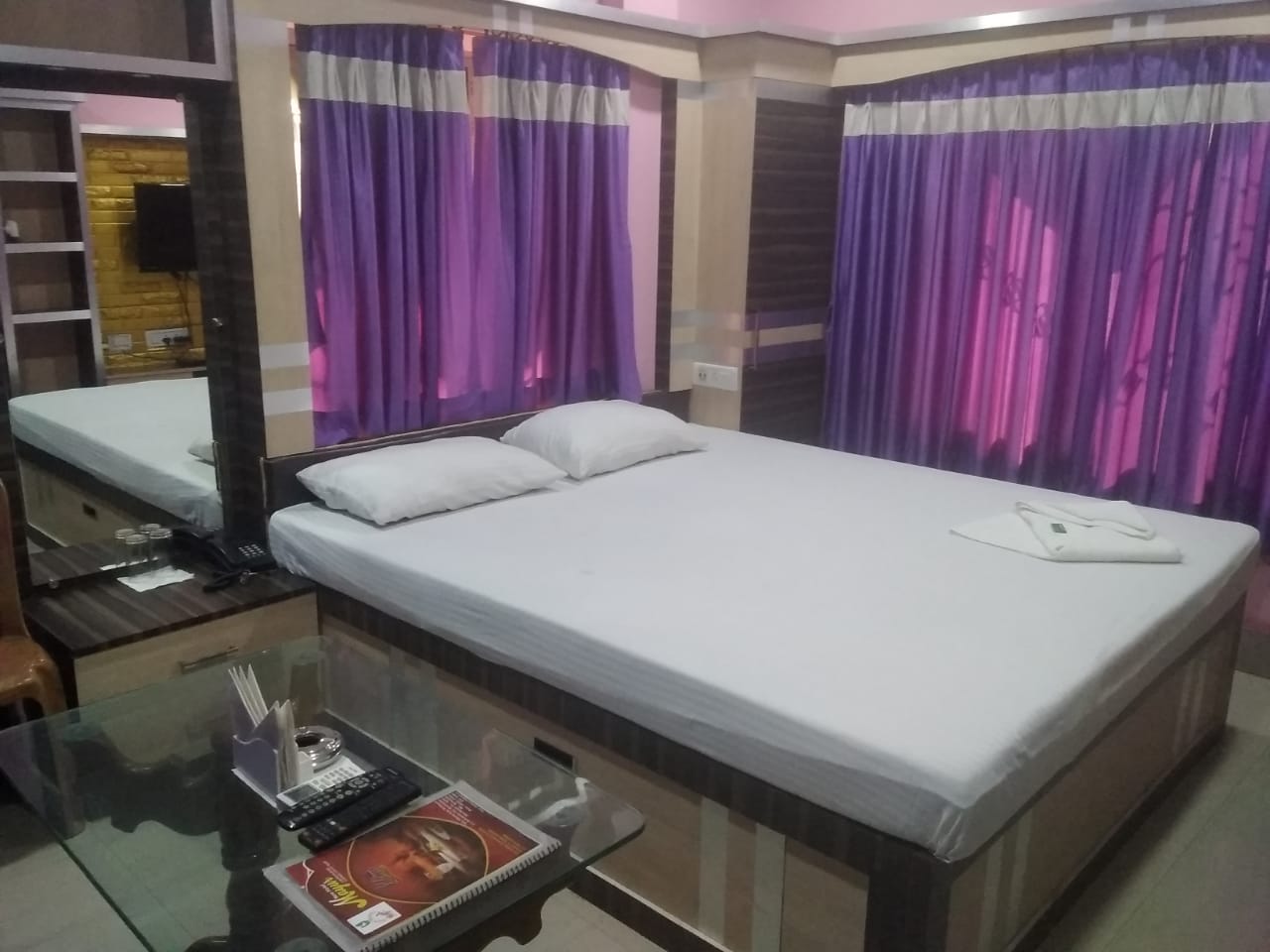 New Hotel Mayur - Tap to explore photos