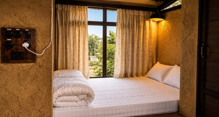 Bhuvan Aarogyam Vanvaasi Retreat Near Panna Tiger Reserve Room Type - Jatayu Kutir