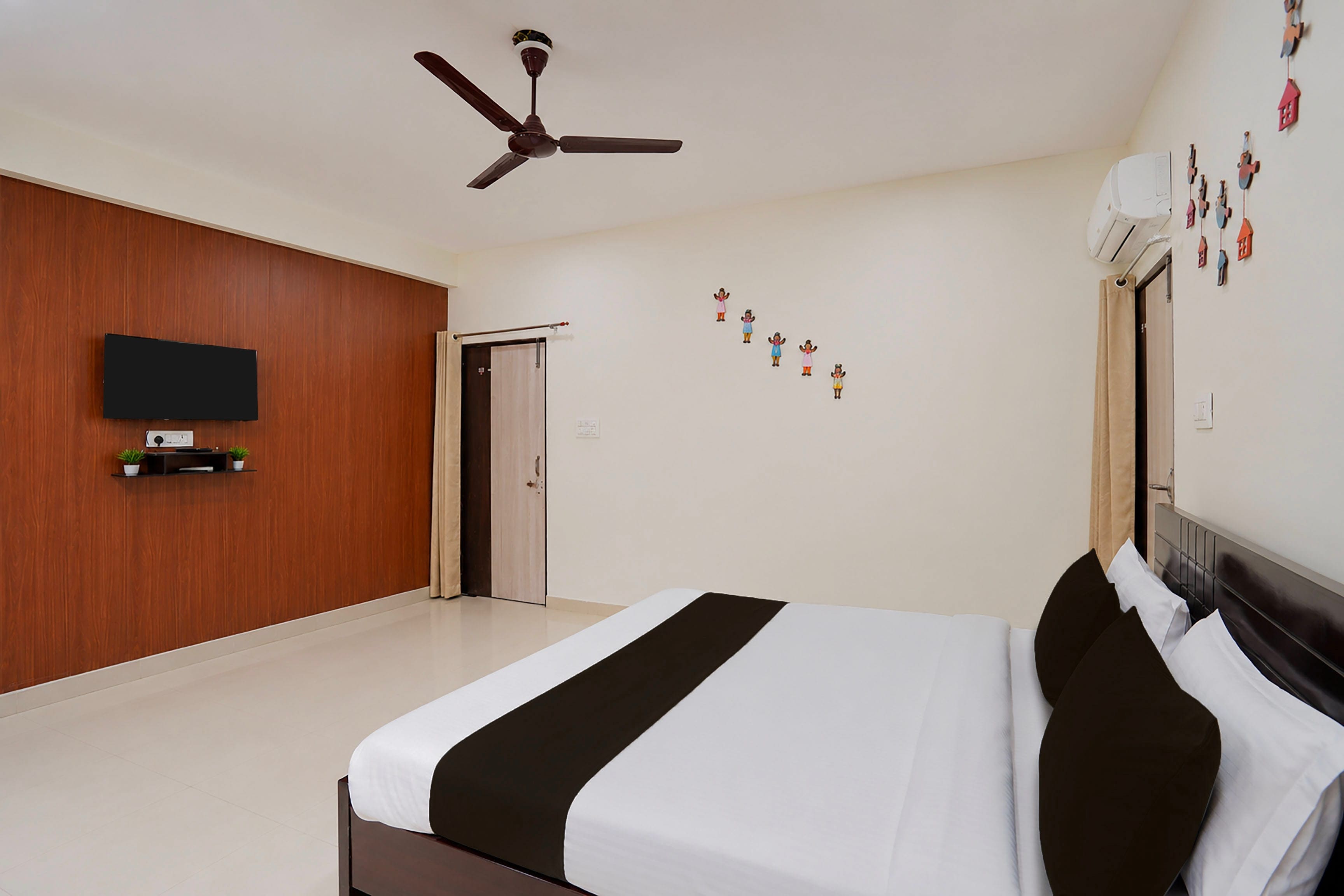 Hotel O Uttaranchal University Formerly Anand Residency - Tap to explore photos