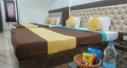 HOTEL KUTCH HERITAGE Room Type - FAMILY ROOM ( 2 DOUBLE BED )