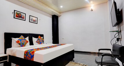 Via Gauri Shree Room Type - Deluxe Room