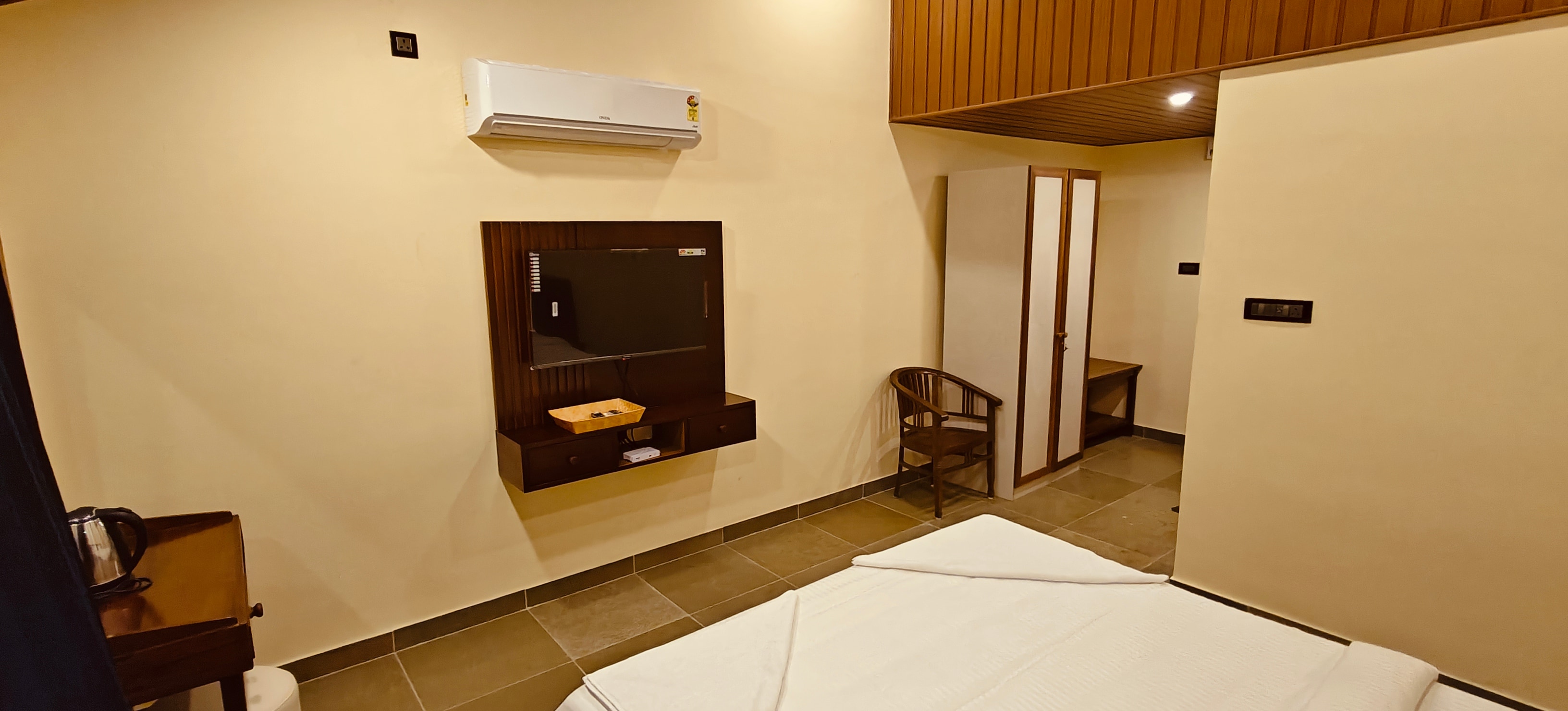 Aldea Retreat Resort - Tap to explore photos