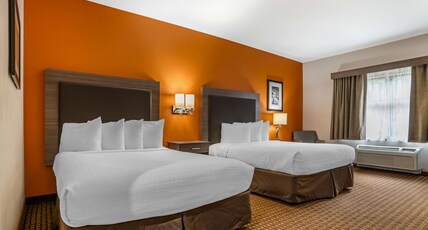 Best Western Plus Circle Inn Room Type - 2 Queen Beds, Mobility Accessible, Roll In Shower, Non-Smoking, Full Breakfast