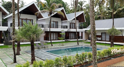 9 Planets Resort Trasi Room Type - luxury room with pool and river view 9 Planets Resort Trasi Room Type - luxury room with pool and river view