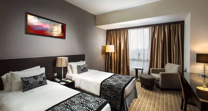 Wyndham Singapore Hotel Room Type - Premier Twin