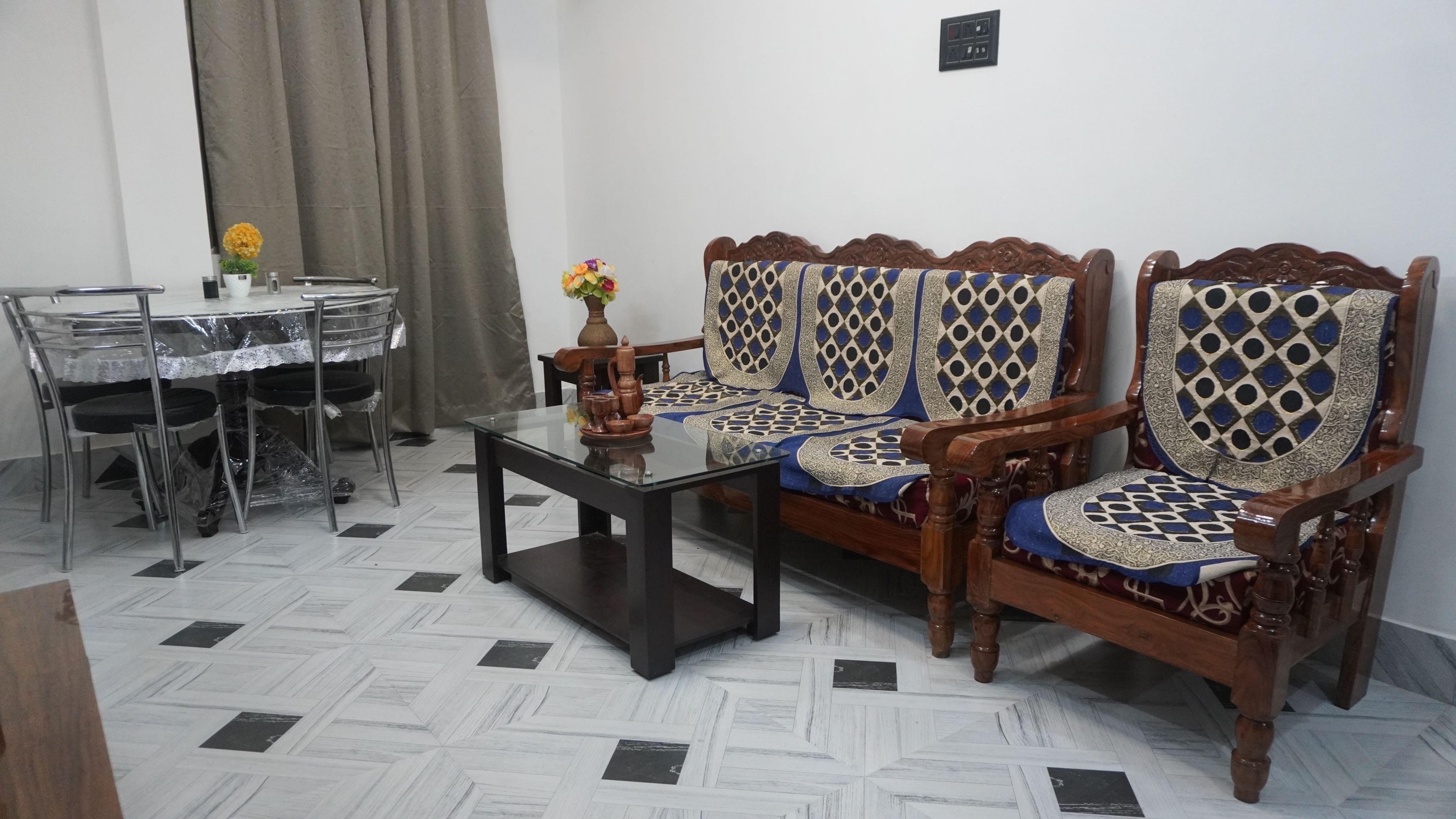 The Family Homestay - Tap to explore photos