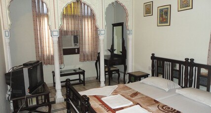 Krishna Palace - A Heritage Boutique Hotel Room Type - Deluxe Double or Twin Room