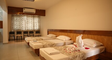 Hotel Mudra Room Type - AC Family Room