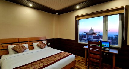 Hotel Buddha House Himalayan Brothers Room Type - Premium room with Valley view