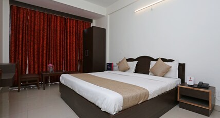 Hotel City Castle Room Type - Deluxe No View Room
