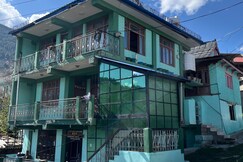 Mountain Paradise Homestay Kalpa