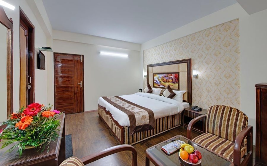 Hotel Ankit Palace (800 m from Mall road) - Tap to explore photos