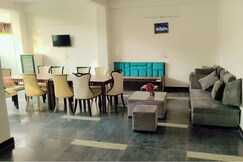 Hotel Noida Royal Residency