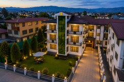 Hotel The Karims  10mins Drive to Dal Lake