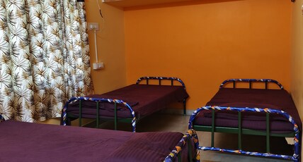 Square & Dormitory Stays Room Type - Twin Ac Room Shared Bathroom