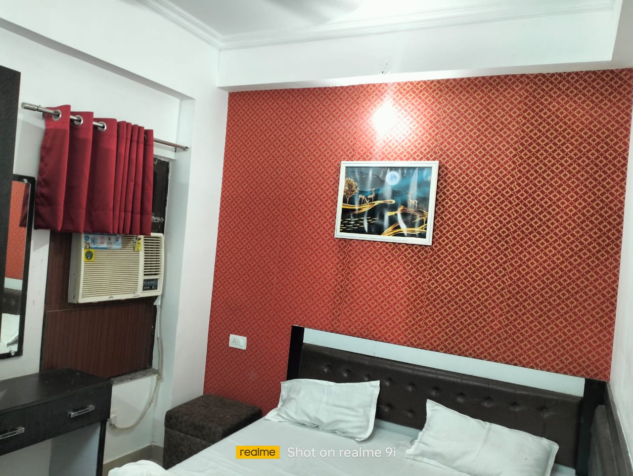 Hotel RS INN - Tap to explore photos