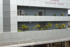 SOUTH SIDE RESIDENCY by Chungath