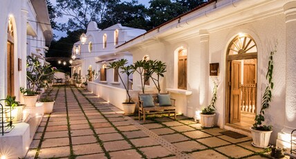 LohonoStays Igreha Villa D Room Type - LohonoStays Igreha Villa D