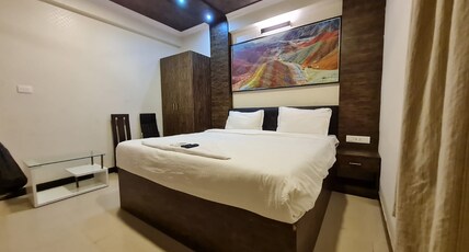 Seasons Suites JP Nagar Room Type - Studio with Bathtub And Kitchenette