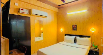 Swagat Guest House 2 Mins from ISBT Room Type - AC Premium Room Swagat Guest House 2 Mins from ISBT Room Type - AC Premium Room