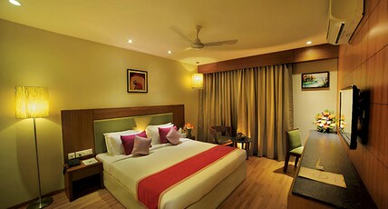 J K Park Residency Perambra Room Type - Deluxe Double Room AC