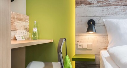 ibis Styles Stuttgart Vaihingen Room Type - Standard room with 2 single beds