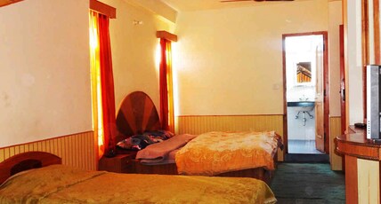 HOTEL MANALI VAN VIHAR VIEW Room Type - Deluxe Room