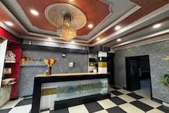 Amit Hotel