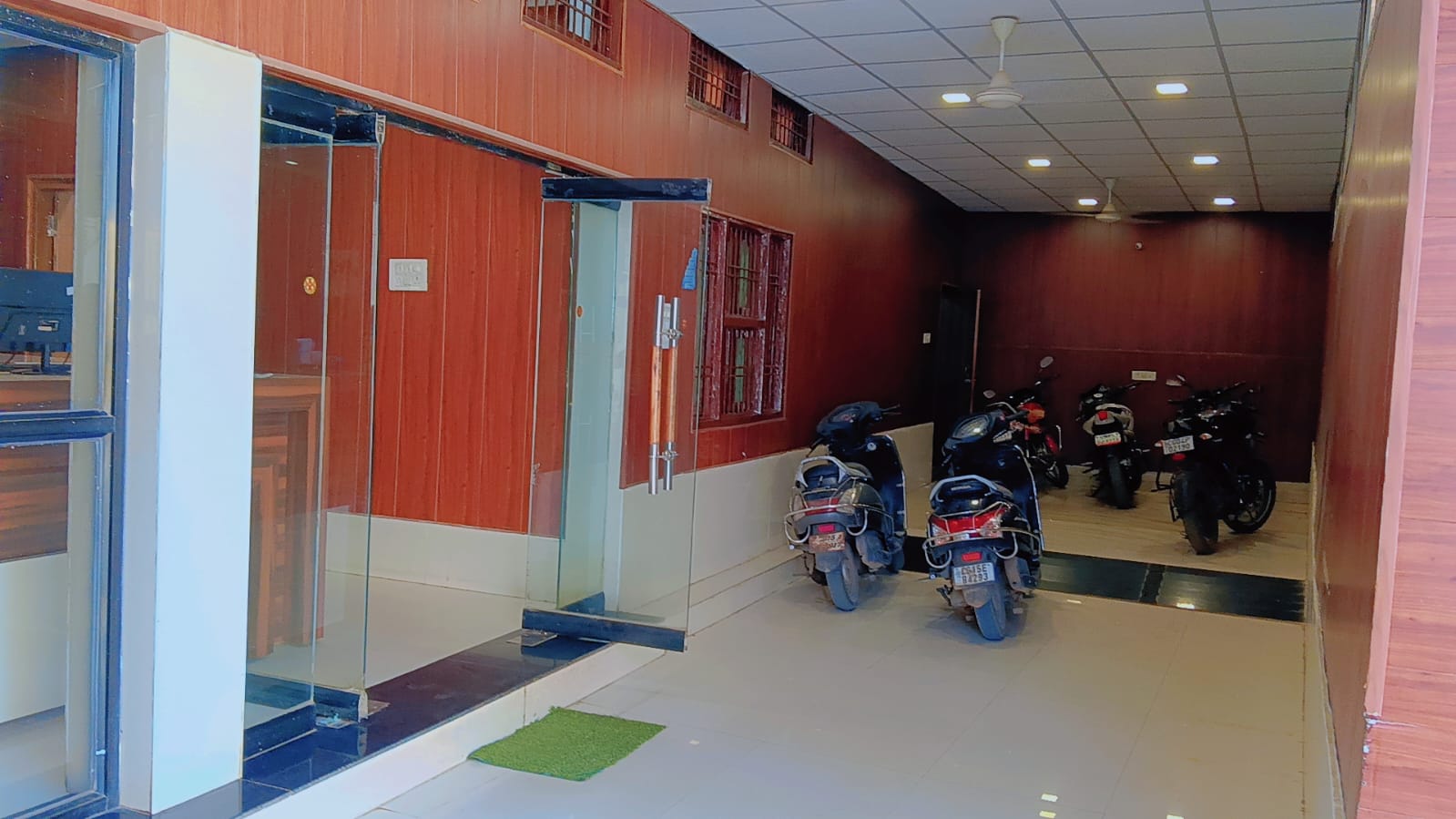 Main gallery