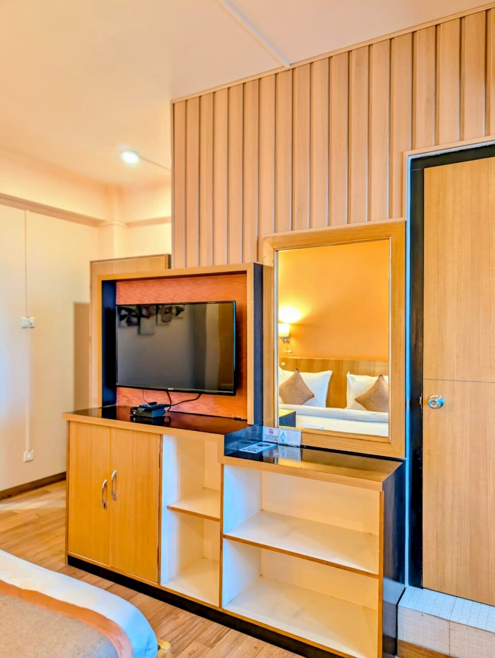 Orange Inn Stay | Rooms & Restaurant - Tap to explore photos