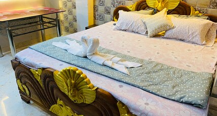 Hotel Royal Island-Sundarban Room Type - Super Deluxe AC King Bed