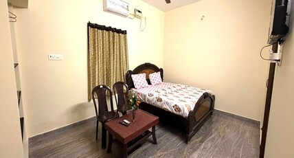 Serinity Steps Inn Room Type - King Room