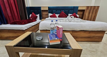 Hotel Alpine Vista Room Type - Family Suite | No View | 40 Steps | No Driver Stay