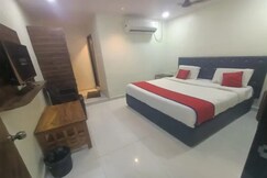FabHotel Sri Narmada Grand