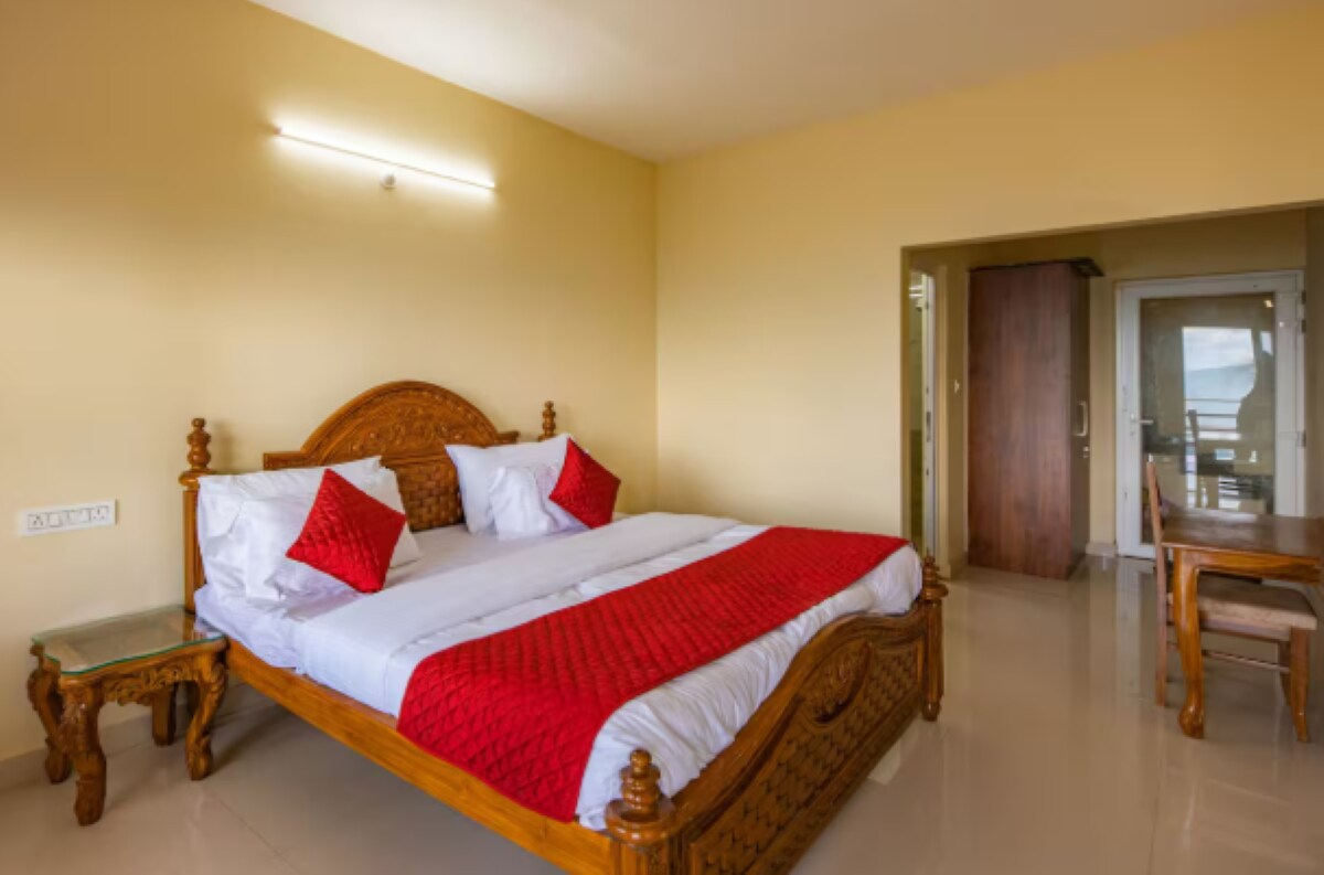 Himtal Cottage - Tap to explore photos