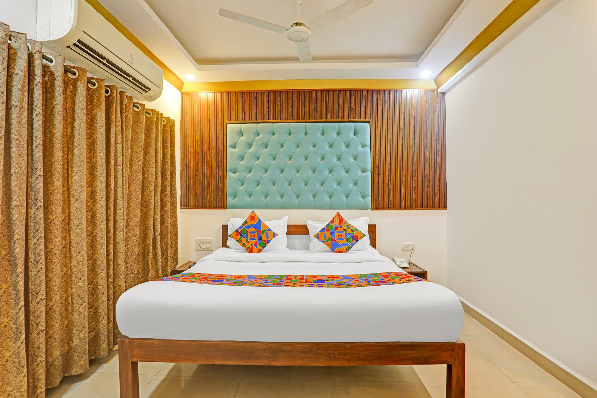 FabHotel 22 Square Living Spaces - Nr. Calangute Beach - Tap to explore photos