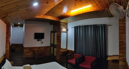 Hotel Aurave Inn Room Type - Standard Room With Hill View