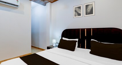 Hotel O Aastha Inn Room Type - Classic Hotel O Aastha Inn Room Type - Classic