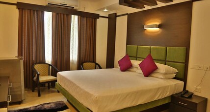Continento The Classic Room Type - Deluxe Ac Room