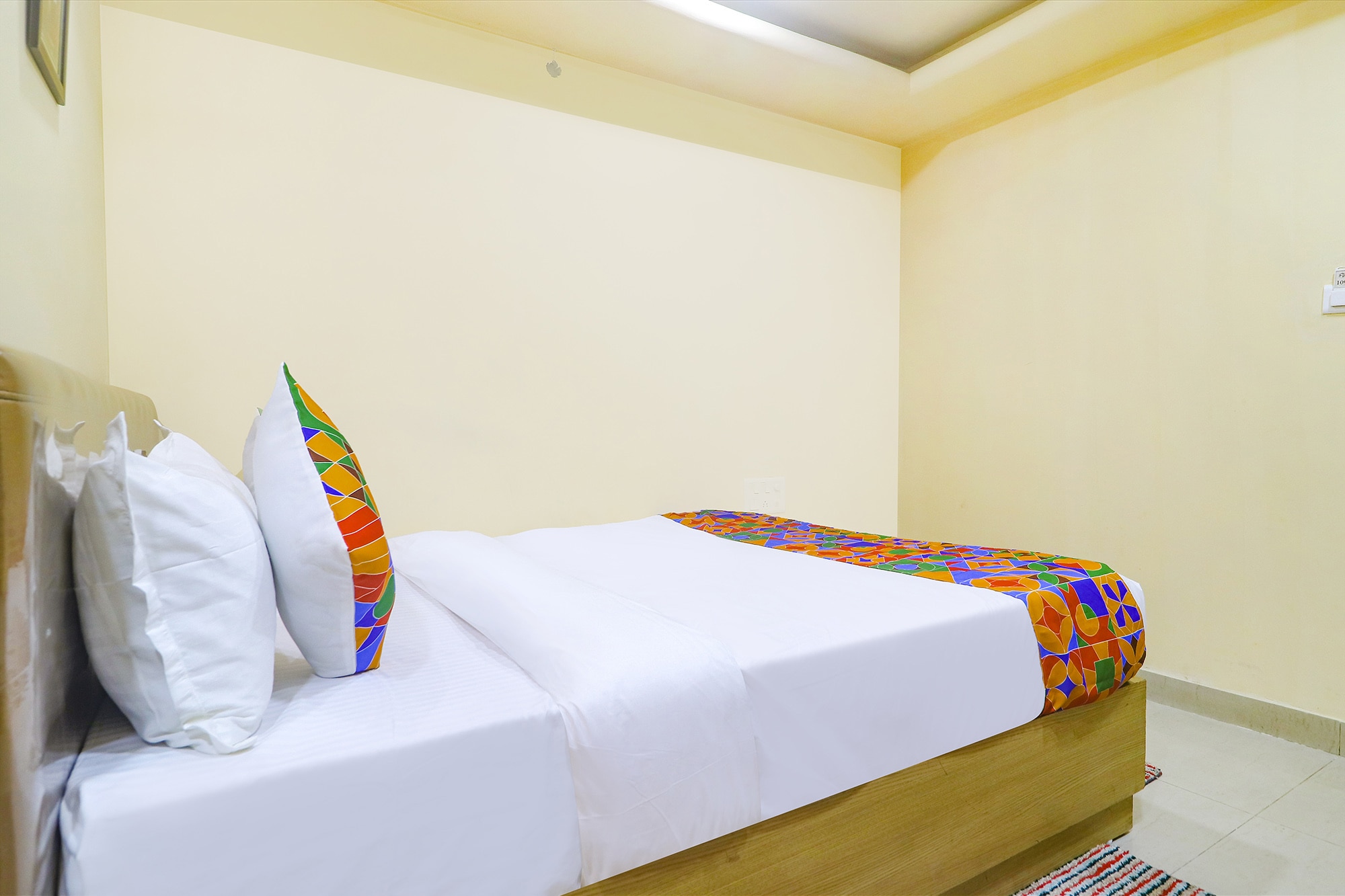 FabHotel Fortune Grand - Nr Lakdikapul Metro Station - Tap to explore photos