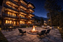 LN Grand Premium Suites with Balcony, Manali